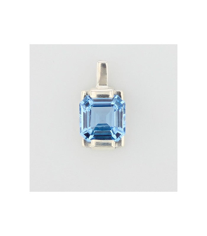Pendentif Tank