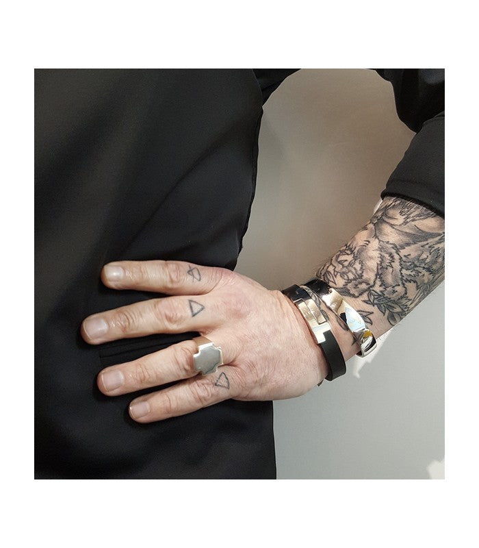 Bague Monacale